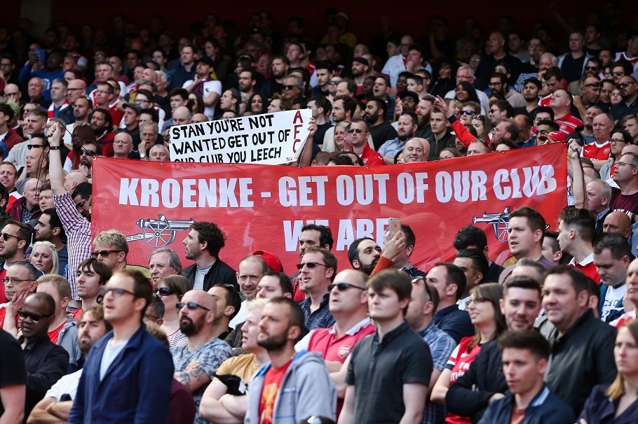 Arsenalsupportrarna: “Kroenke måste agera nu”